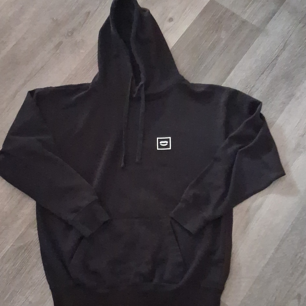 Chomp Hoodie Black M "Always Prickly"